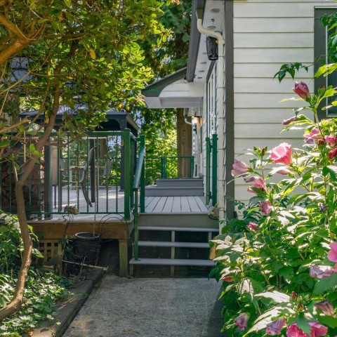 Photo 5 at 9455 Byrnes Road, Thornhill MR, Maple Ridge Photo 5 at 9455 Byrnes Road, Thornhill MR, Maple Ridge