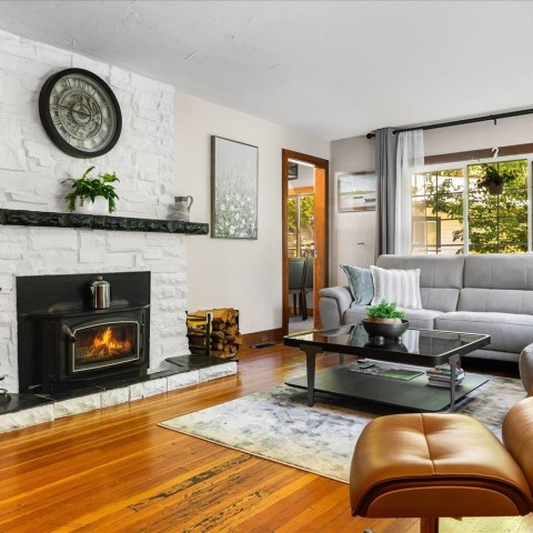 Photo 9 at 9455 Byrnes Road, Thornhill MR, Maple Ridge Photo 9 at 9455 Byrnes Road, Thornhill MR, Maple Ridge