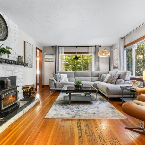 Photo 8 at 9455 Byrnes Road, Thornhill MR, Maple Ridge Photo 8 at 9455 Byrnes Road, Thornhill MR, Maple Ridge