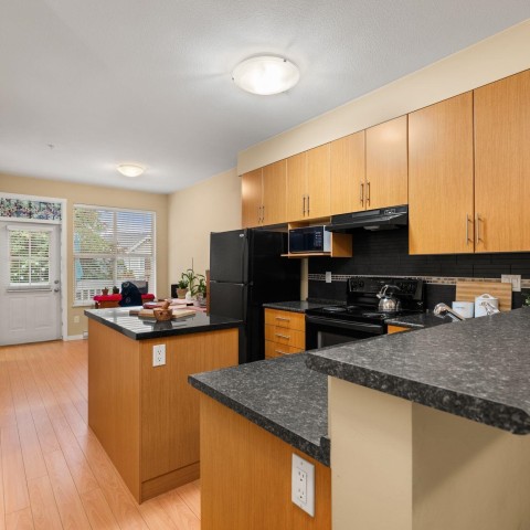 Photo 9 at 31 - 20460 66 Avenue, Willoughby Heights, Langley Photo 9 at 31 - 20460 66 Avenue, Willoughby Heights, Langley