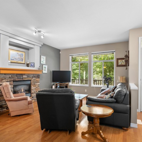 Photo 8 at 23635 Dewdney Trunk Road, East Central, Maple Ridge Photo 8 at 23635 Dewdney Trunk Road, East Central, Maple Ridge