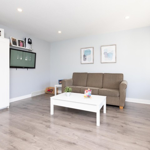 Photo 5 at 23363 117b Avenue, Cottonwood MR, Maple Ridge Photo 5 at 23363 117b Avenue, Cottonwood MR, Maple Ridge