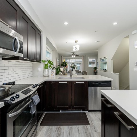 Photo 4 at 42 - 20966 77a Avenue, Willoughby Heights, Langley Photo 4 at 42 - 20966 77a Avenue, Willoughby Heights, Langley