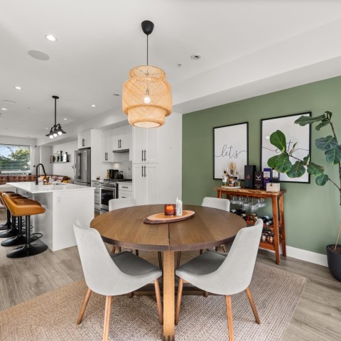 Photo 1 at 5 - 19624 56 Avenue, Langley City, Langley Photo 1 at 5 - 19624 56 Avenue, Langley City, Langley