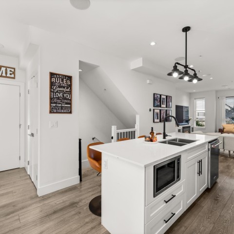 Photo 10 at 5 - 19624 56 Avenue, Langley City, Langley Photo 10 at 5 - 19624 56 Avenue, Langley City, Langley